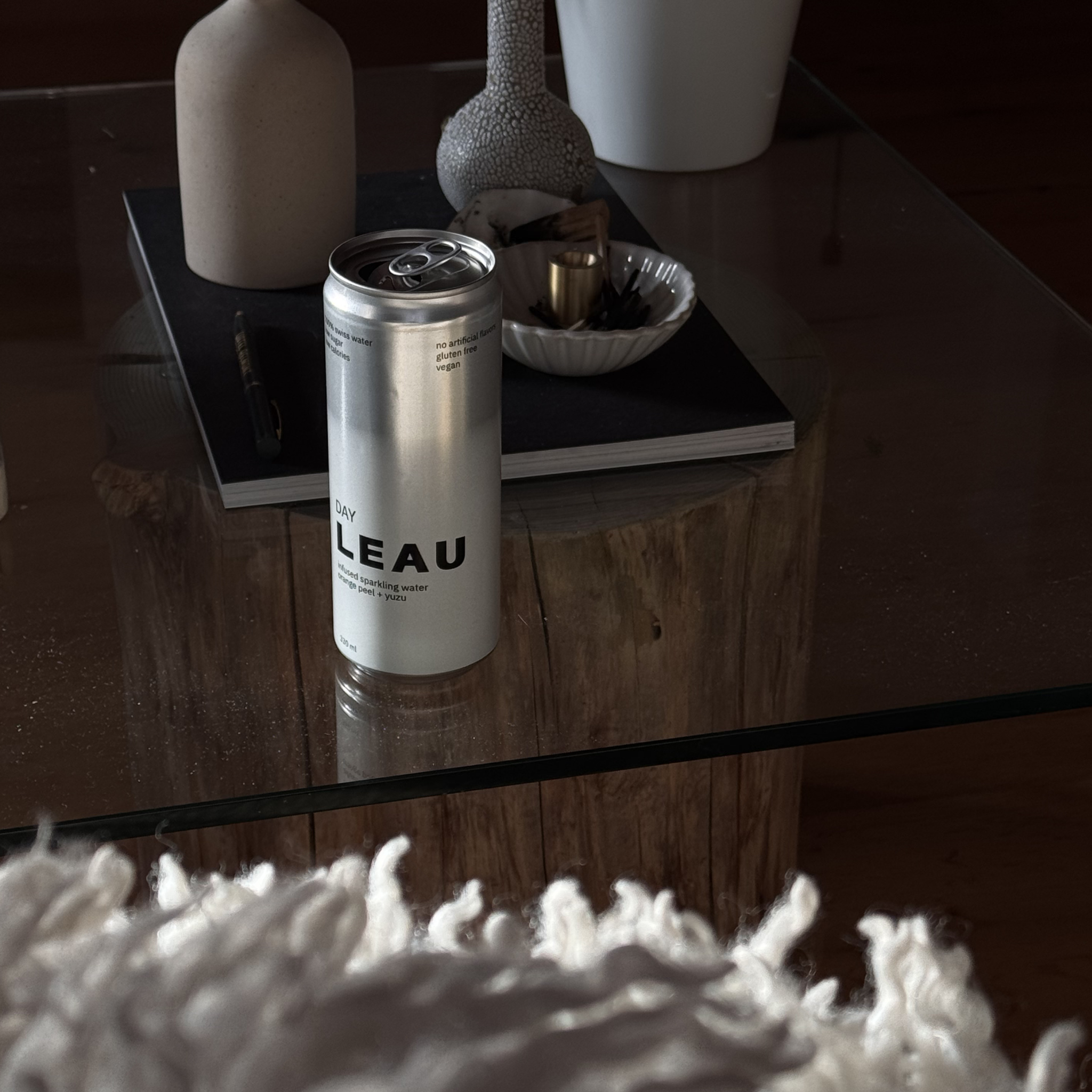 LEAUDAYcanoncoffeetable